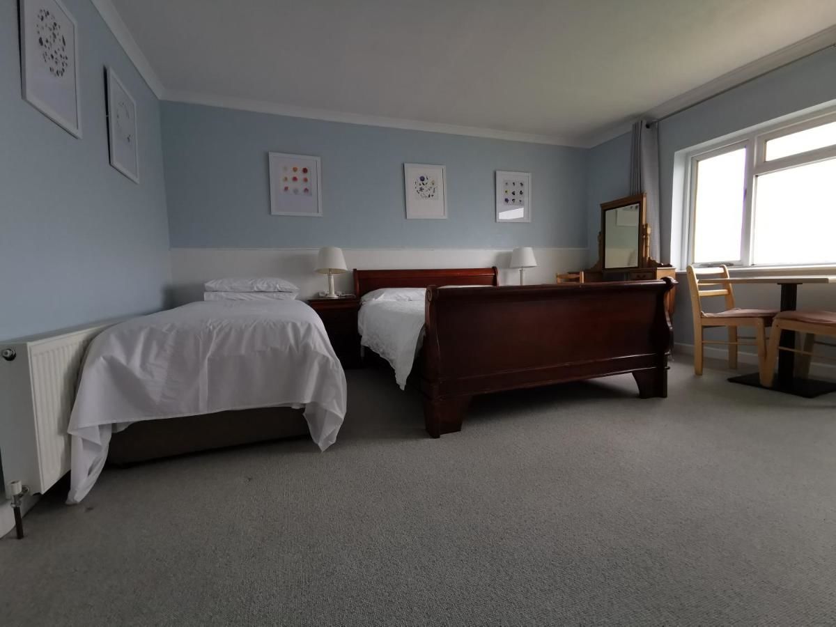 Отели типа «постель и завтрак» Horizon View Lodge BnB Остров Валентия