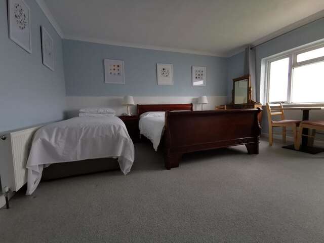 Отели типа «постель и завтрак» Horizon View Lodge BnB Остров Валентия-12